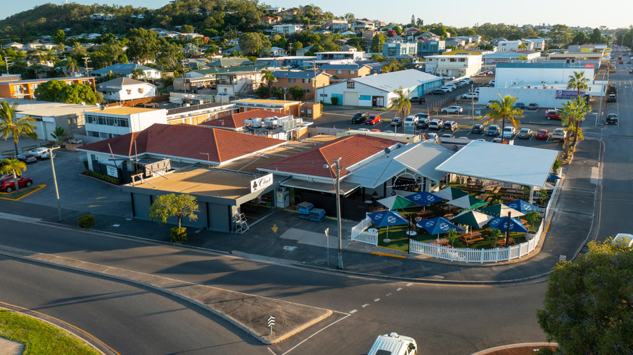 Others 2, The Club Hotel, Gladstone
