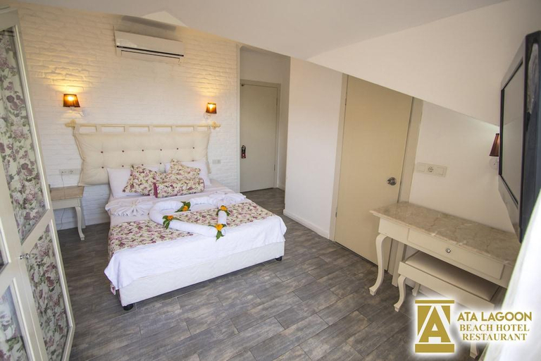 Bedroom 3, Ata Lagoon Beach Hotel, Fethiye