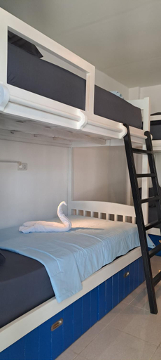 Bedroom 2, Anjo Maumere Hotel & Restaurant, Sikka