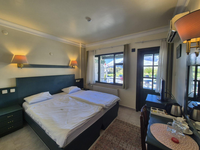 Bedroom 2, HOTEL HAL-TUR  , Akköy