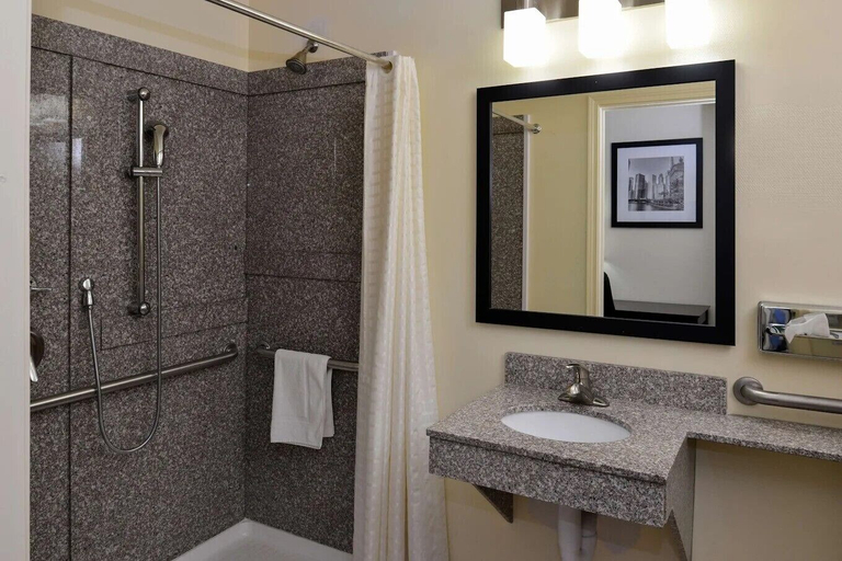 Bathroom 4, Days Inn By Wyndham St Charles Il, Kane