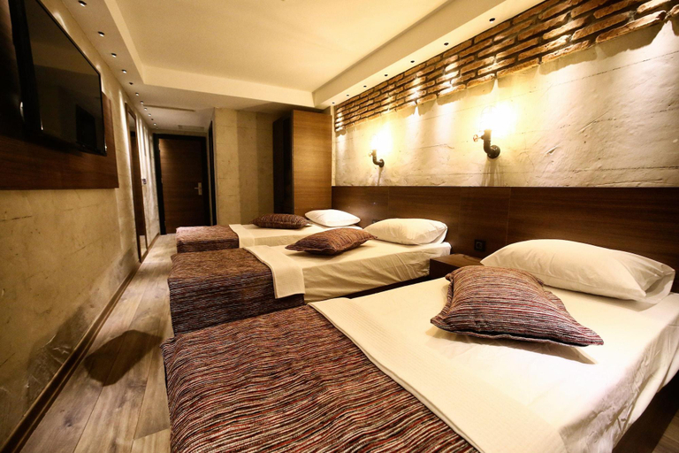 Bedroom 4, Elibol Hotel, Fatih