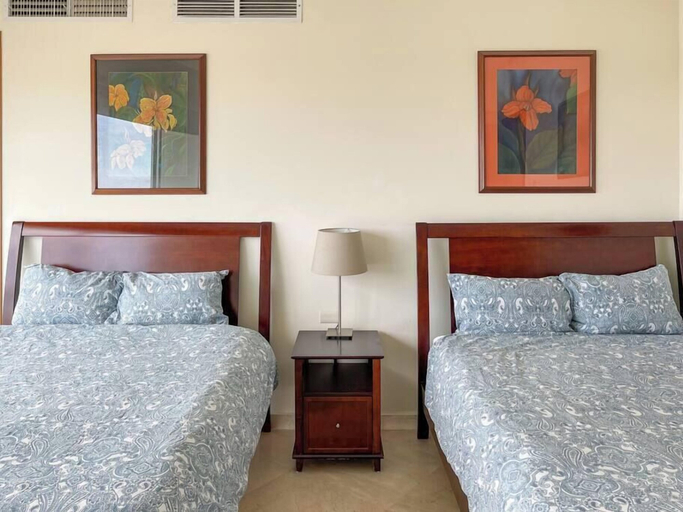 Room 3, Quiet Beachfront Condo With Pools Private Beach, Puerto Peñasco