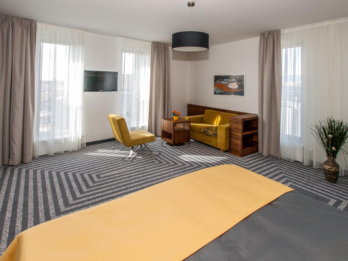 Bedroom, Hotel 99, Chomutov