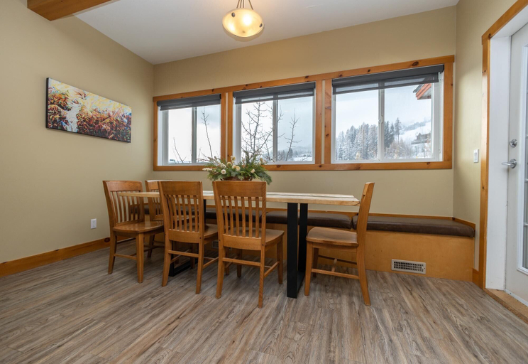 Room 5, The Super Condo by Simply Kimberley, East Kootenay