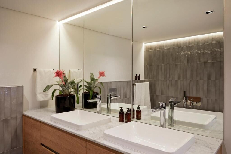 Bathroom 2, Xenia Signature Collection by Totalstay, City of Cape Town