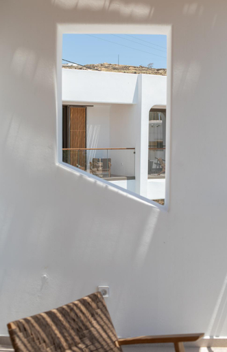 Others 5, Nuca Mykonos, South Aegean