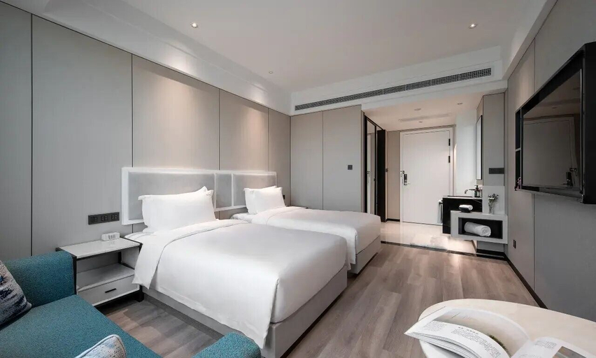 Room 5, Golden Pear Hotel, Wuxi
