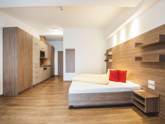 Bedroom 2, Studio in Kleinarl near Ski Amade Slopes, Sankt Johann im Pongau