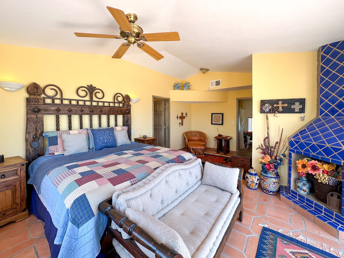 Room 3, Your Beachfront Escape Close to Everything, Puerto Peñasco