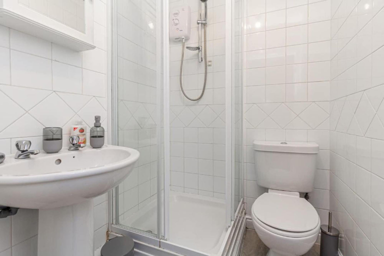 Room 4, Host Stay New Street Room, Worcestershire