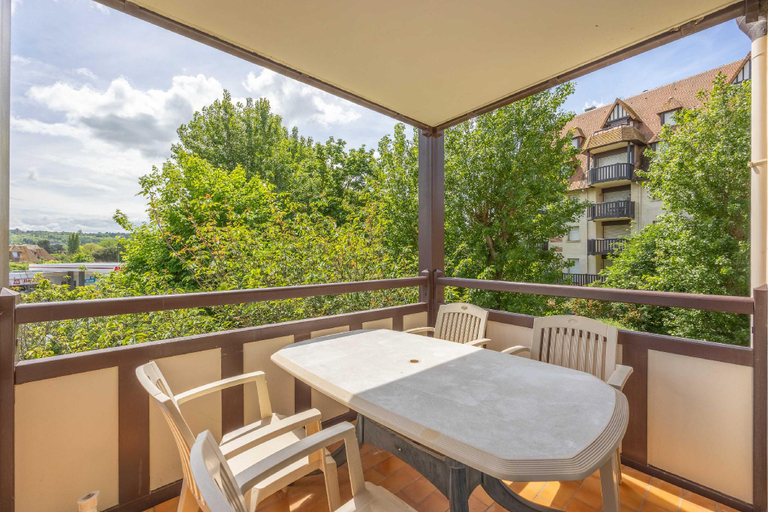 Others 5, Cosy apt with parking & balcony - 4P - Deauville, Calvados