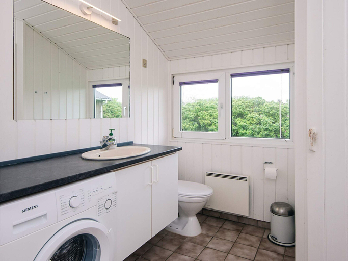 Bathroom 5, 8 Person Holiday Home in Ringkobing, Ringkøbing-Skjern