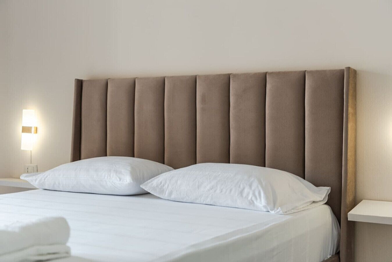 Room 3, Milk Coffee Apartment, Vlorës