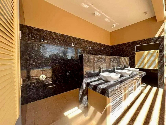 Others 3, Cozy Condo near Airport, with Pool & Sea View, Lapu-Lapu City