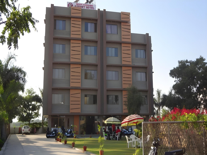 Exterior & Views 4, SNP House Airport Hotel & Restaurant, Udaipur