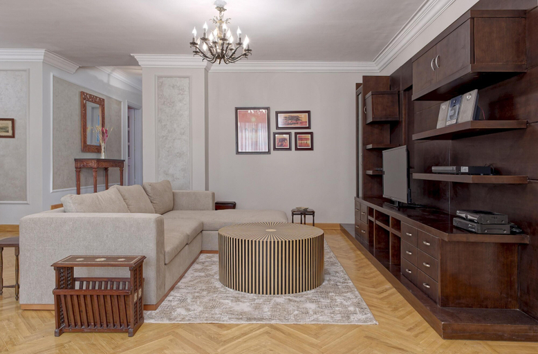 Room 3, Vesta - Superior APT - 3BR - Merghany, Nasr City 1
