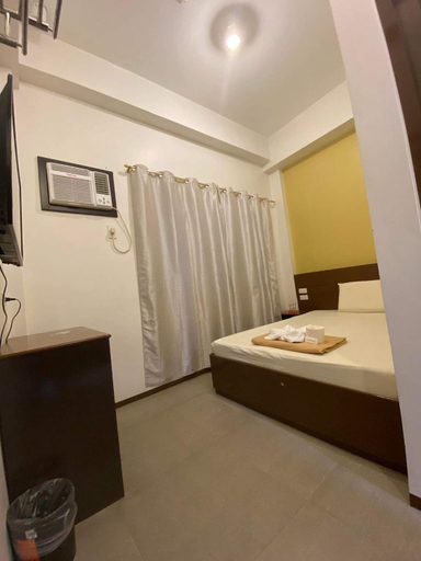 Bedroom 3, TRAVELER'S INN - MATINA, Davao City