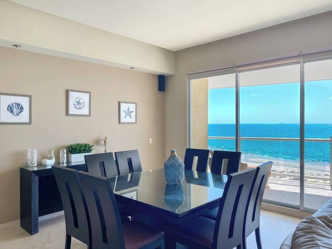 Room 2, Stylish Condo With Serene Beach Infinity Pool, Puerto Peñasco
