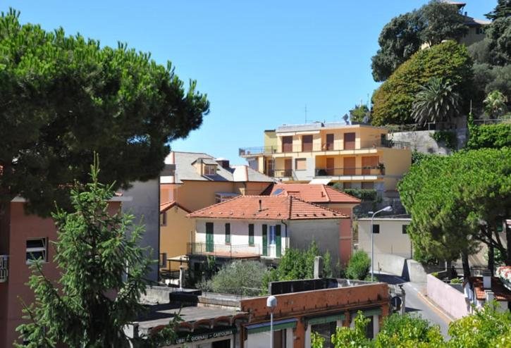 Exterior & Views 2, Hotel Marinella, Savona