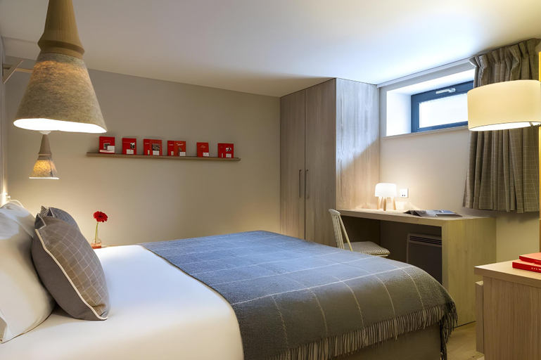 Bedroom 3, Heliopic Hotel & Spa, Haute-Savoie