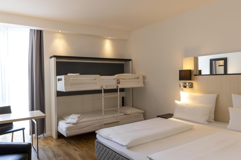 Bedroom 2, Scandic Berlin Kurfürstendamm, Berlin