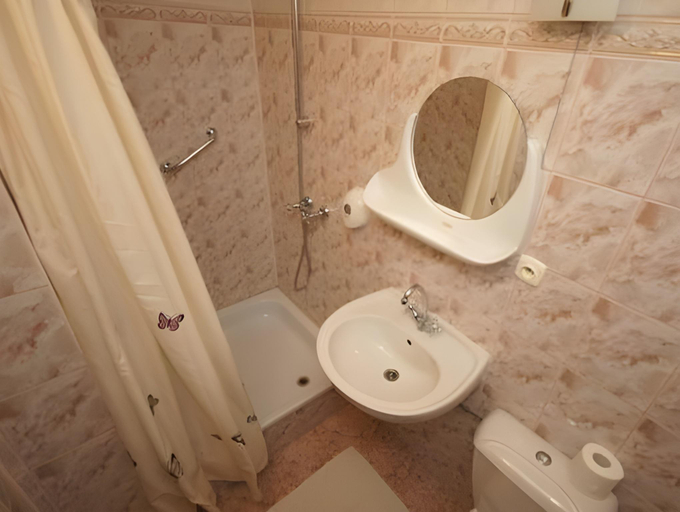 Bathroom 3, Hotel Vega, Lębork