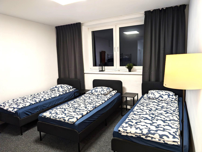 Bedroom 2, Baraczek Lotnisko Leszno, Leszno City