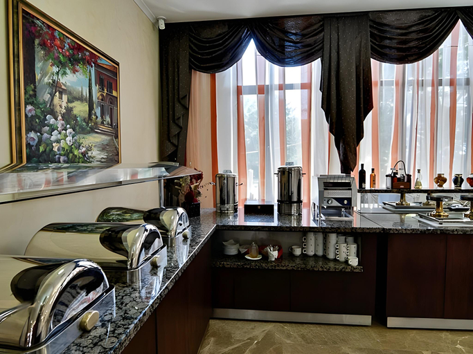 Food & Drinks 3, Hotel Saturn, Mangalia
