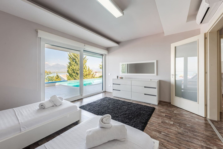 Room 5, Sunrise The Twin Villa, Shkodrës