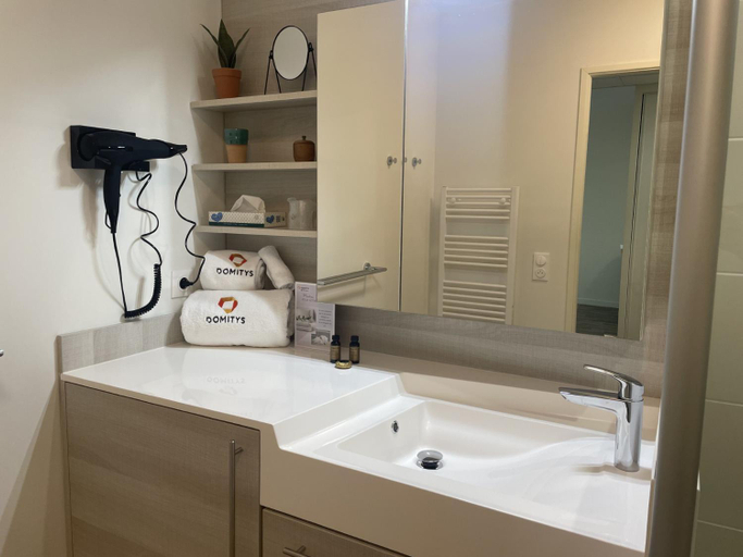 Bathroom 3, DOMITYS - Purpan Peira Rosa, Haute-Garonne