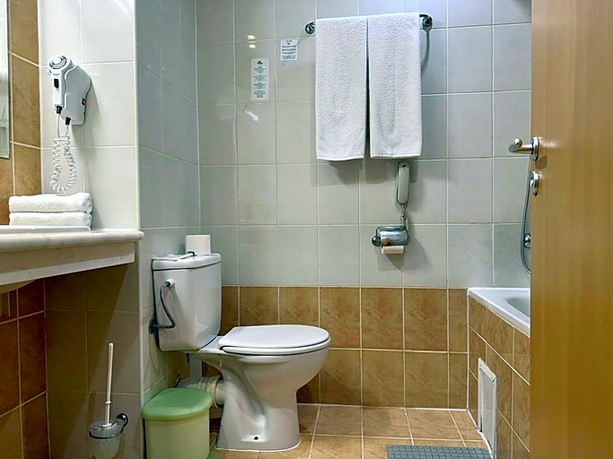 Bathroom 4, Palm Beach Hotel, Varna
