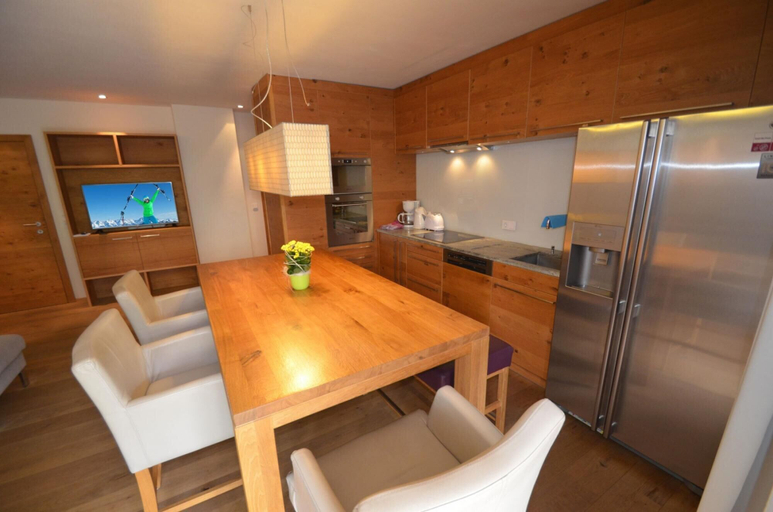 Room 5, Zell City Exclusive Lodges - MAX ONE, Zell am See