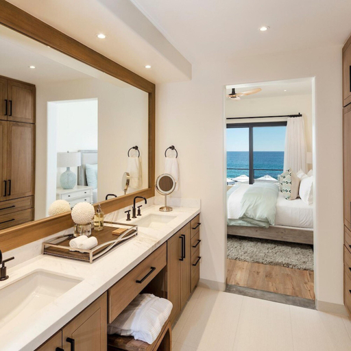 Room 2, Oceanfront 3bd Penthouse Residence, La Paz