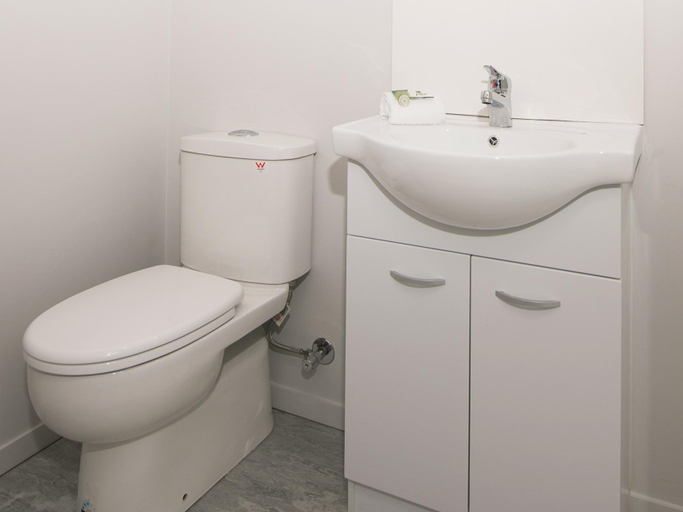 Bathroom 3, Park Ave Residence, Waitakere
