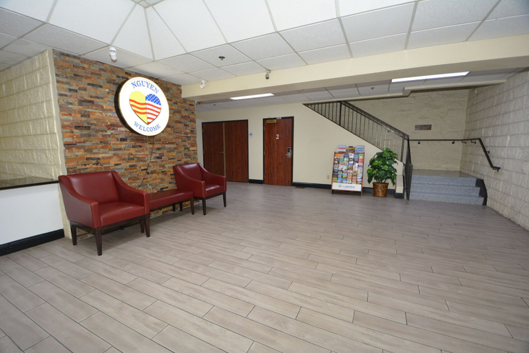 Staircase 2, Golden Hotel and Conference Centre, Sedgwick