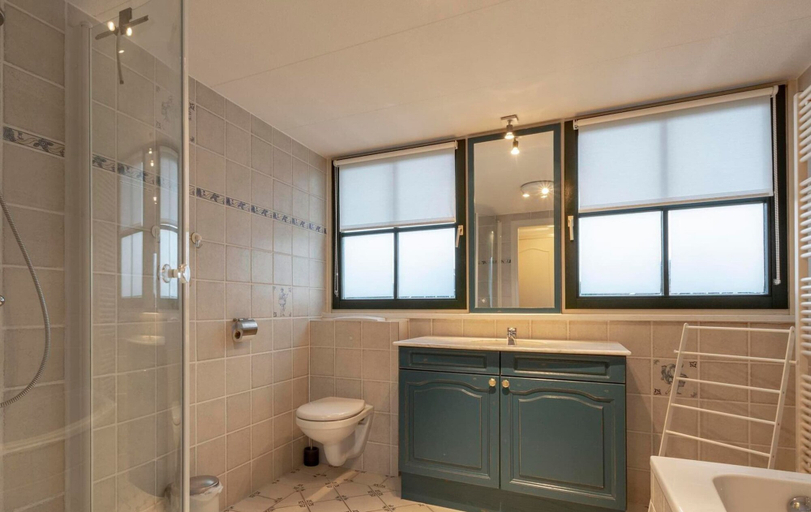 Bathroom 3, De Buitenplaats 62 in Callantsoog for 6-people, Zijpe