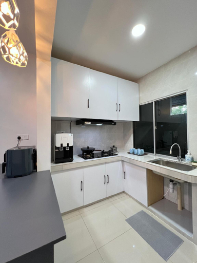 Kitchen 4, T2 House Kuantan, Kuantan