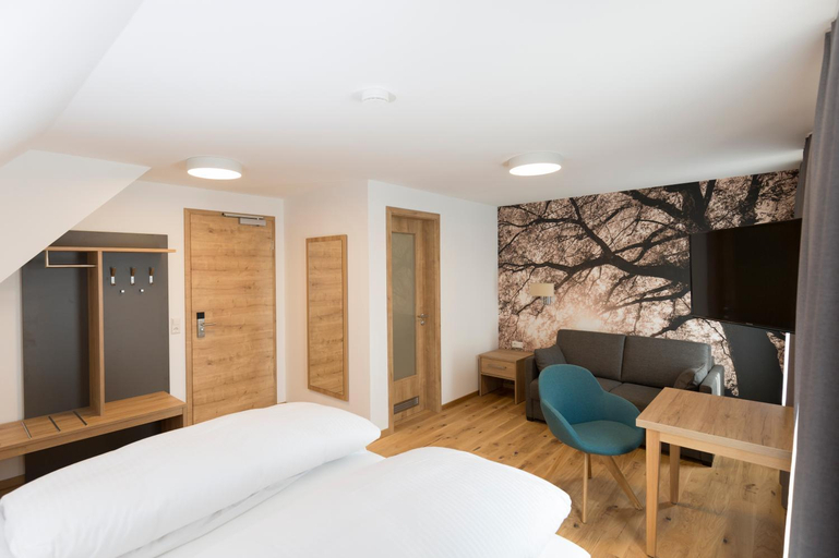 Bedroom 2, Landgasthof Zahn, Neu-Ulm