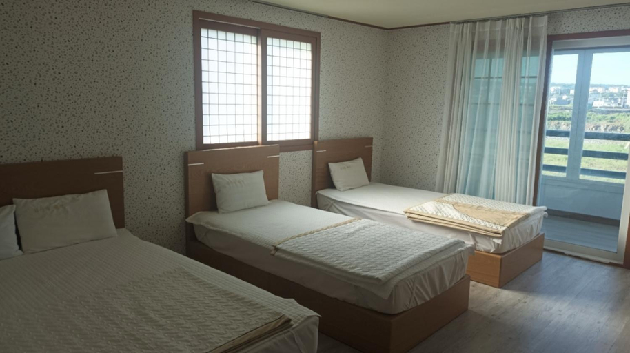 Bedroom 4, Jeju Island Love Motel, Jeju