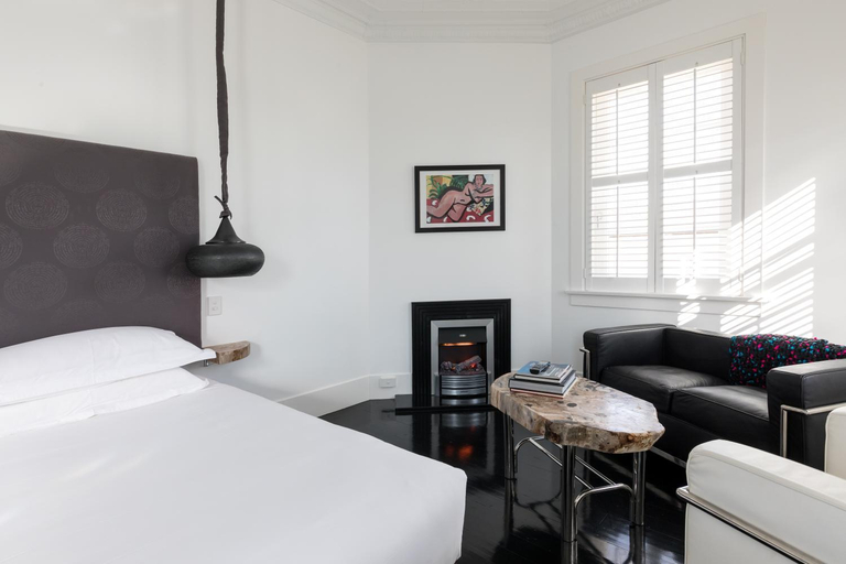 Bedroom 2, CIRCA 1936 Art Hotel, Corowa