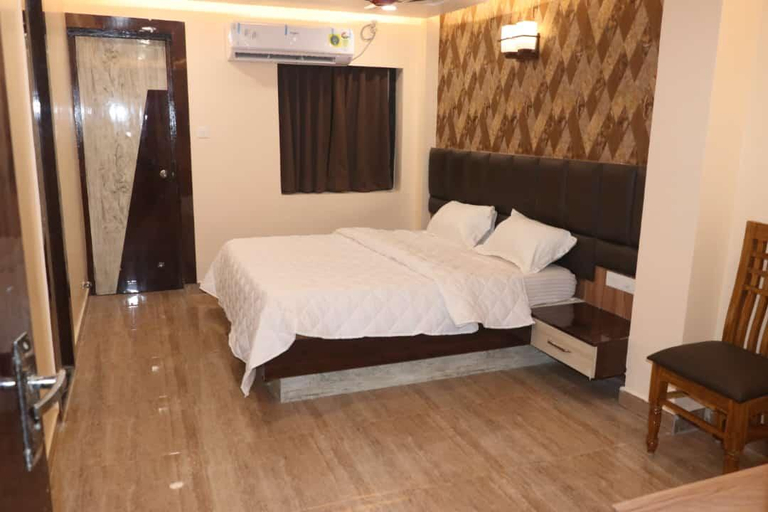 Bedroom 1, Hotel Yashasvi Inn, Puri