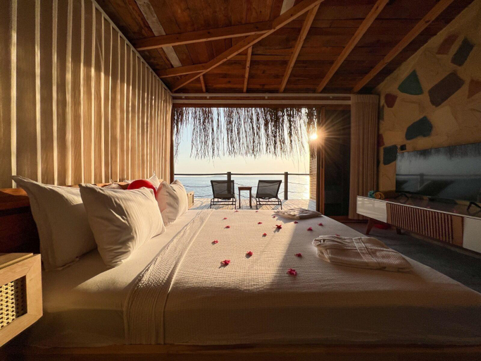 Bedroom 3, Mandalina Luxury Boutique Otel, Kaş