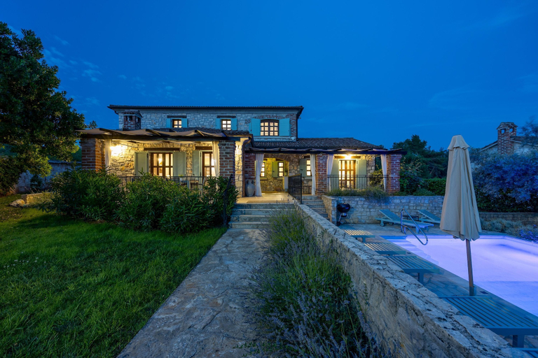 Room 5, Vila Aryana With Pool, Sveti Lovreč