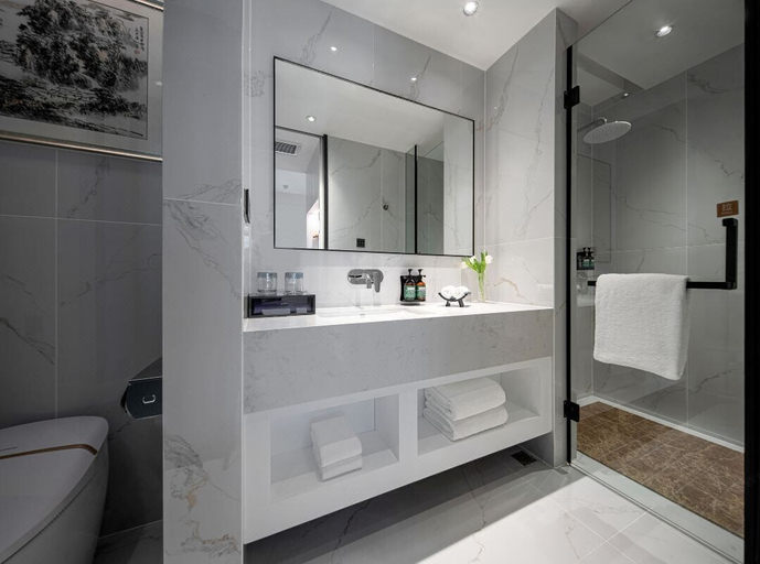 Bathroom 4, Golden Pear Hotel, Wuxi