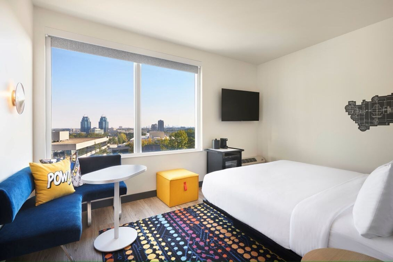 Bedroom 2, Aloft Atlanta Perimeter Center, Fulton