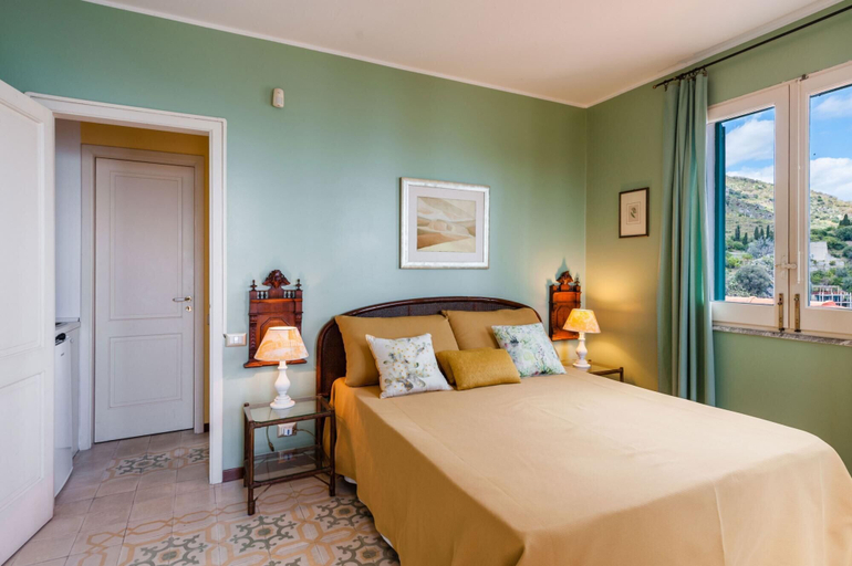 Others 4, Casetta Amelia With Seaview by Wonderful Italy, Messina
