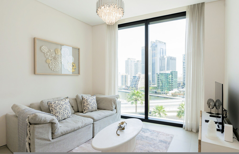 Room 5, Luxury at JBR Jumeirah Gate Tower 1, Dubai