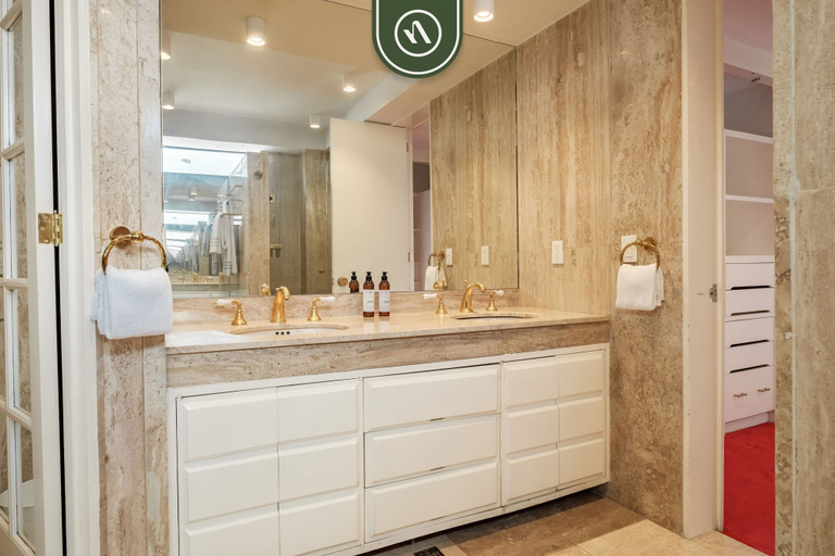 Room 2, Campos Eliseos 75 PH, Naucalpan de Juárez