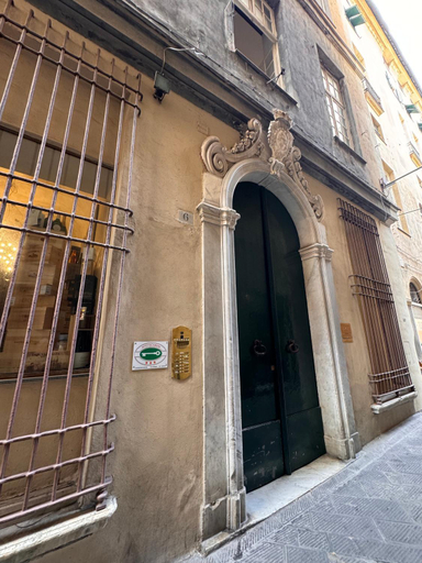 Others 3, Chiossone Suites, Genova